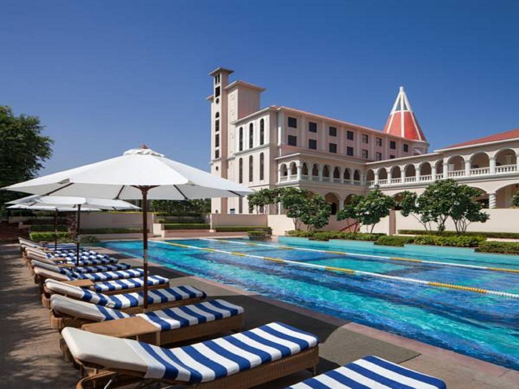מלון גורגאון Dlf Club 5 מראה חיצוני תמונה